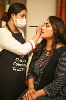 0433a-9-makeup-studio.jpg