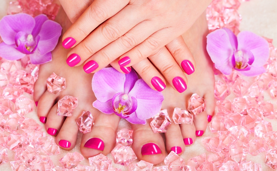 781c8-_manicure-and-pedicure-.jpg